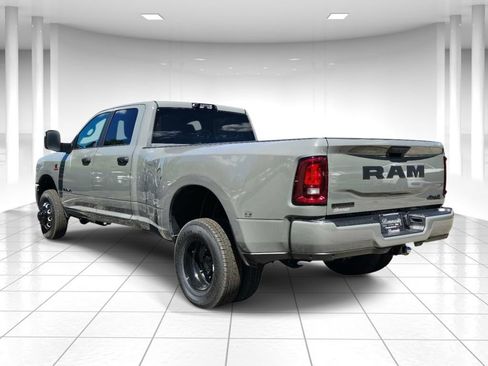 New 2026 RAM 3500 Big Horn AWD/4WD image 5
