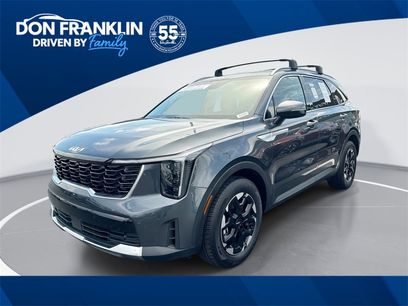 Used 2025 Kia Sorento S