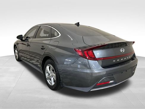 Used 2022 Hyundai Sonata SE FWD image 3