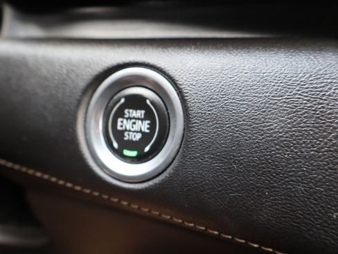 Used 2021 Cadillac Escalade Sport w/ Driver Assist Tech Package AWD/4WD image 59