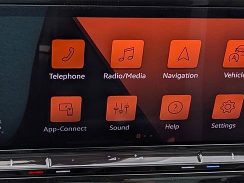 New 2025 Volkswagen Atlas Peak Edition SE image 14