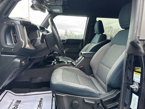 Used 2021 Ford Bronco Outer Banks image 9