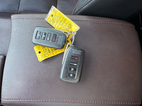 Used 2016 Lexus RX 350 FWD w/ Premium Package image 35