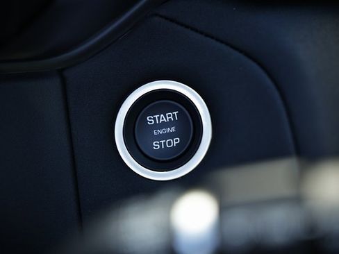 New 2026 Land Rover Range Rover Velar Dynamic SE image 45