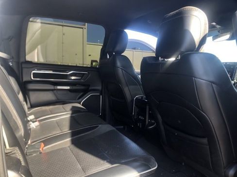 Used 2019 RAM 1500 Laramie image 22