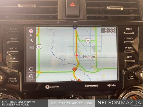 Used 2020 Toyota 4Runner Venture w/ Moonroof Package AWD/4WD image 35