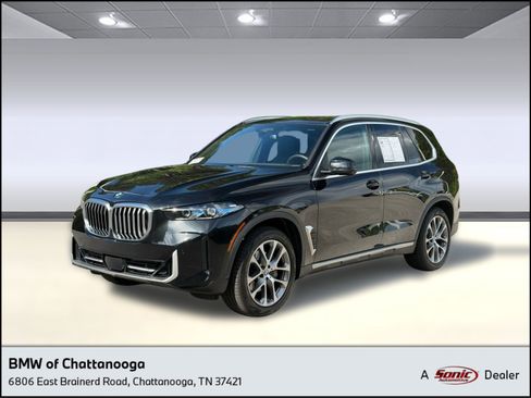 Used 2024 BMW X5 xDrive40i w/ Premium Package AWD/4WD image 1