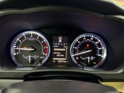 Used 2015 Toyota Highlander Limited AWD/4WD image 28