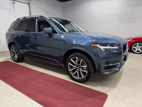Used 2019 Volvo XC90 T6 Momentum w/ Advanced Package image 10