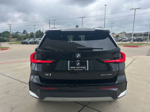 Certified 2025 BMW X1 xDrive28i AWD/4WD image 7