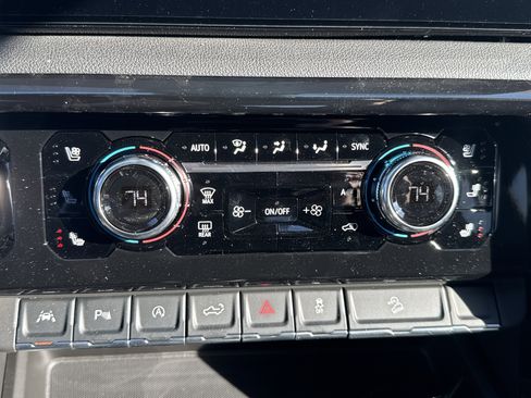 New 2026 GMC Sierra 1500 AT4 w/ AT4 Premium Package image 28