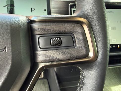 Used 2023 Rivian R1T Adventure AWD/4WD image 27