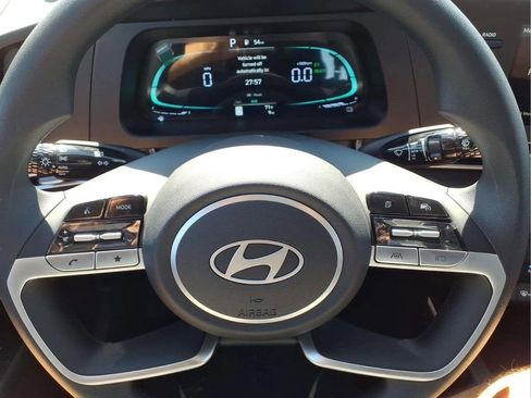 New 2026 Hyundai Elantra Blue image 13