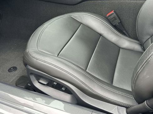 Used 2016 Chevrolet Corvette Z06 w/ 3LZ Preferred Equipment Group image 23