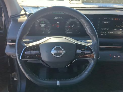 Used 2023 Nissan Ariya FWD image 24