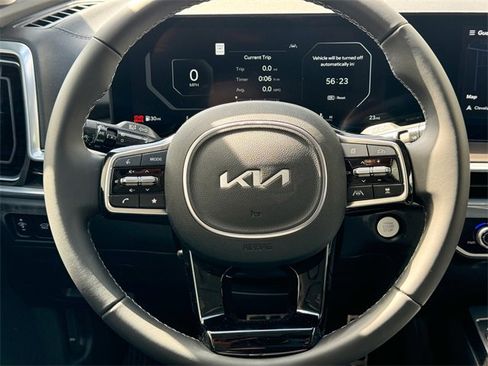 Certified 2024 Kia Sorento SX image 31