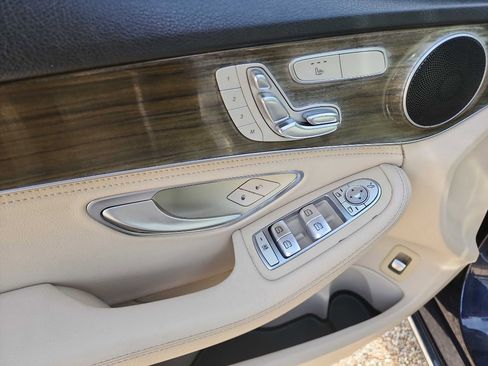 Used 2016 Mercedes-Benz C 300 4MATIC Sedan image 12