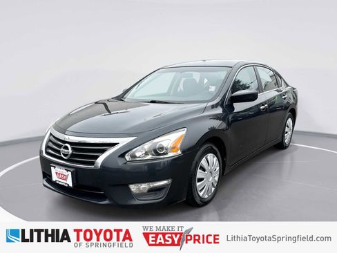 Used 2015 Nissan Altima 2.5 S w/ Power Driver Seat Package image 1