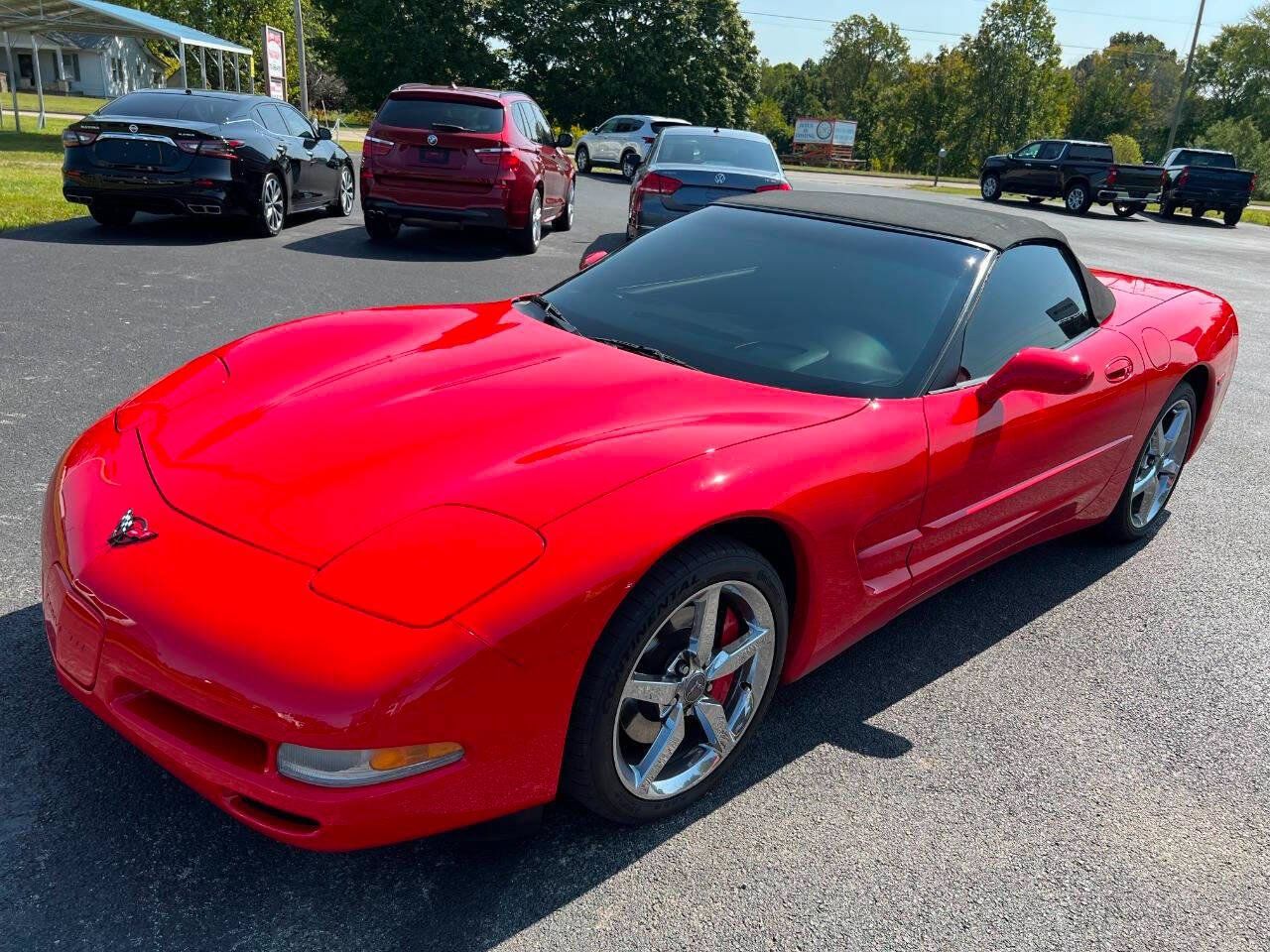 Used 2002 Chevrolet Corvette Coupe w/ Preferred Equipment Group2 RWD image 12