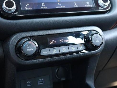 Certified 2022 Nissan Kicks SR w/ Interior Electronics Package FWD image 13