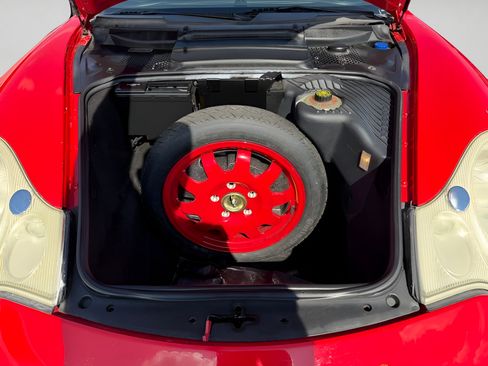 Used 2004 Porsche 911 Carrera RWD image 27