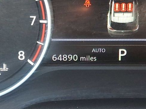 Used 2023 Nissan Rogue S image 18