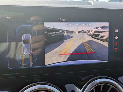 Used 2025 Mercedes-Benz GLA 35 AMG 4MATIC image 18