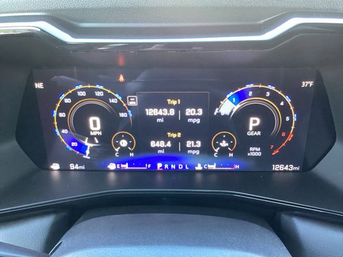 Used 2024 Chevrolet Colorado LT w/ LT Convenience Package II image 26