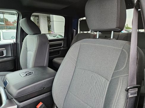 Used 2024 RAM 1500 Warlock AWD/4WD image 19