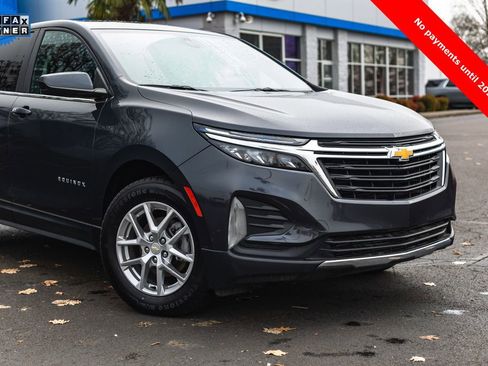 Used 2022 Chevrolet Equinox LT image 3