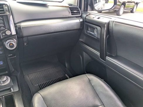 Used 2020 Toyota 4Runner Nightshade AWD/4WD image 17