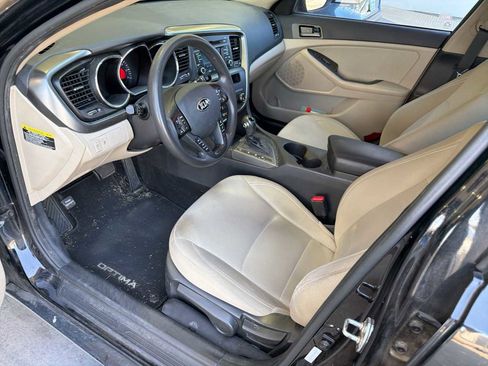 Used 2013 Kia Optima LX FWD image 6