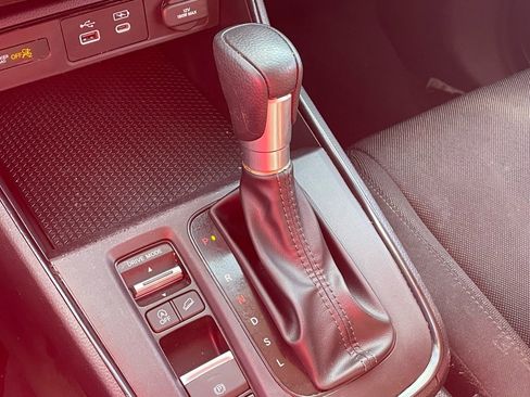 Used 2024 Honda CR-V EX image 4