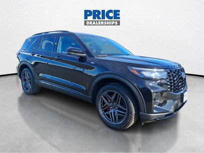 Certified 2025 Ford Explorer ST-Line w/ ST-Line Street Pack