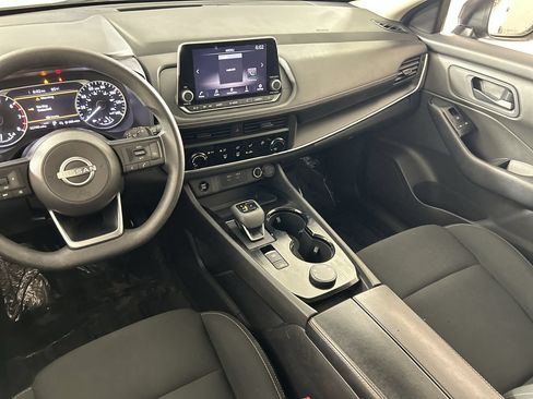 Used 2024 Nissan Rogue S AWD/4WD image 23