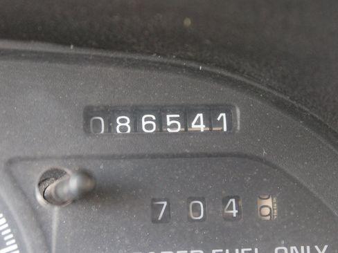 Used 1995 Chevrolet Camaro Z28 RWD image 19
