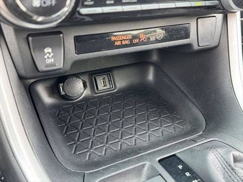 Certified 2022 Toyota RAV4 XLE w/ Carpet Mat Package (TMS) AWD/4WD image 84