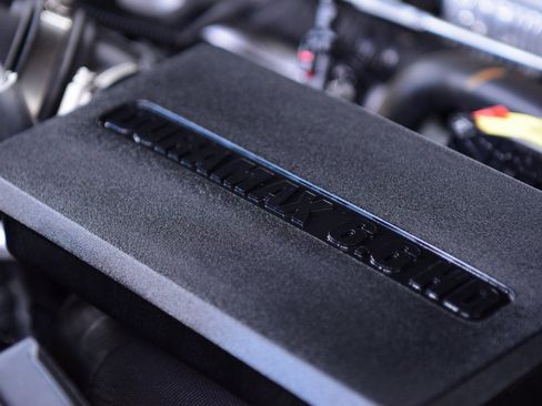 Used 2022 GMC Sierra 3500 Denali w/ Denali Ultimate Package image 29