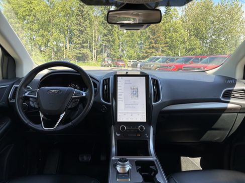 Used 2024 Ford Edge SEL AWD/4WD image 22