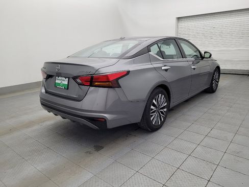 Used 2023 Nissan Altima 2.5 SV image 9