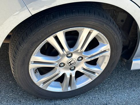 Used 2011 Honda Fit Sport image 14