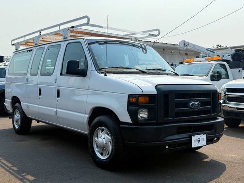 Used 2011 Ford E-350 and Econoline 350 XL w/ Interior Upgrade Pkg RWD image 1