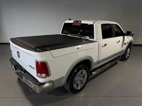 Used 2015 RAM 1500 Laramie w/ Convenience Group AWD/4WD image 42