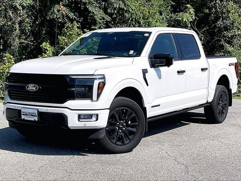 Certified 2025 Ford F150 Platinum w/ Equipment Group 702A High AWD/4WD image 3