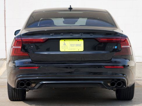Used 2021 Volvo S60 T6 R-Design AWD/4WD image 10