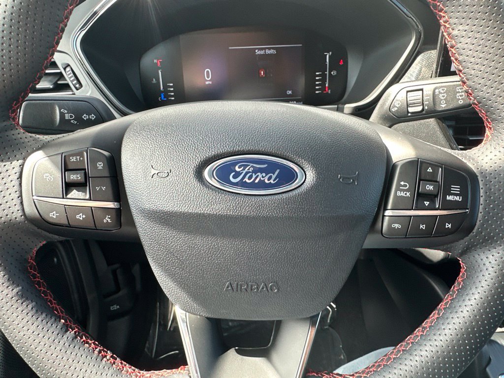 Certified 2024 Ford Escape ST-Line w/ Tech Pack #1 AWD/4WD image 38
