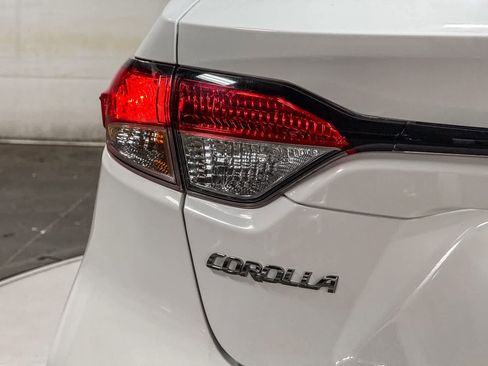 Certified 2024 Toyota Corolla LE FWD image 12