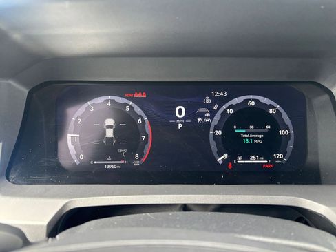 Used 2025 Toyota Tacoma TRD Off-Road image 40