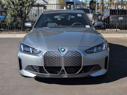 New 2026 BMW i4 eDrive40 image 5