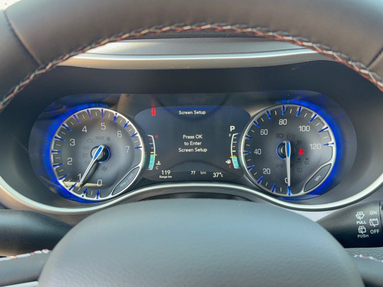 New 2027 Chrysler Pacifica Select FWD image 25